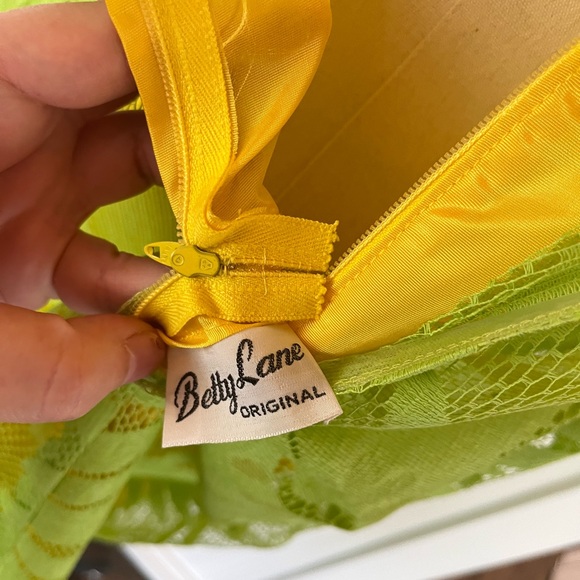 Vintage 60's Lime Green Floral Trapeze Mesh Lace Shift Dress Mod Flower Power - Picture 16 of 16